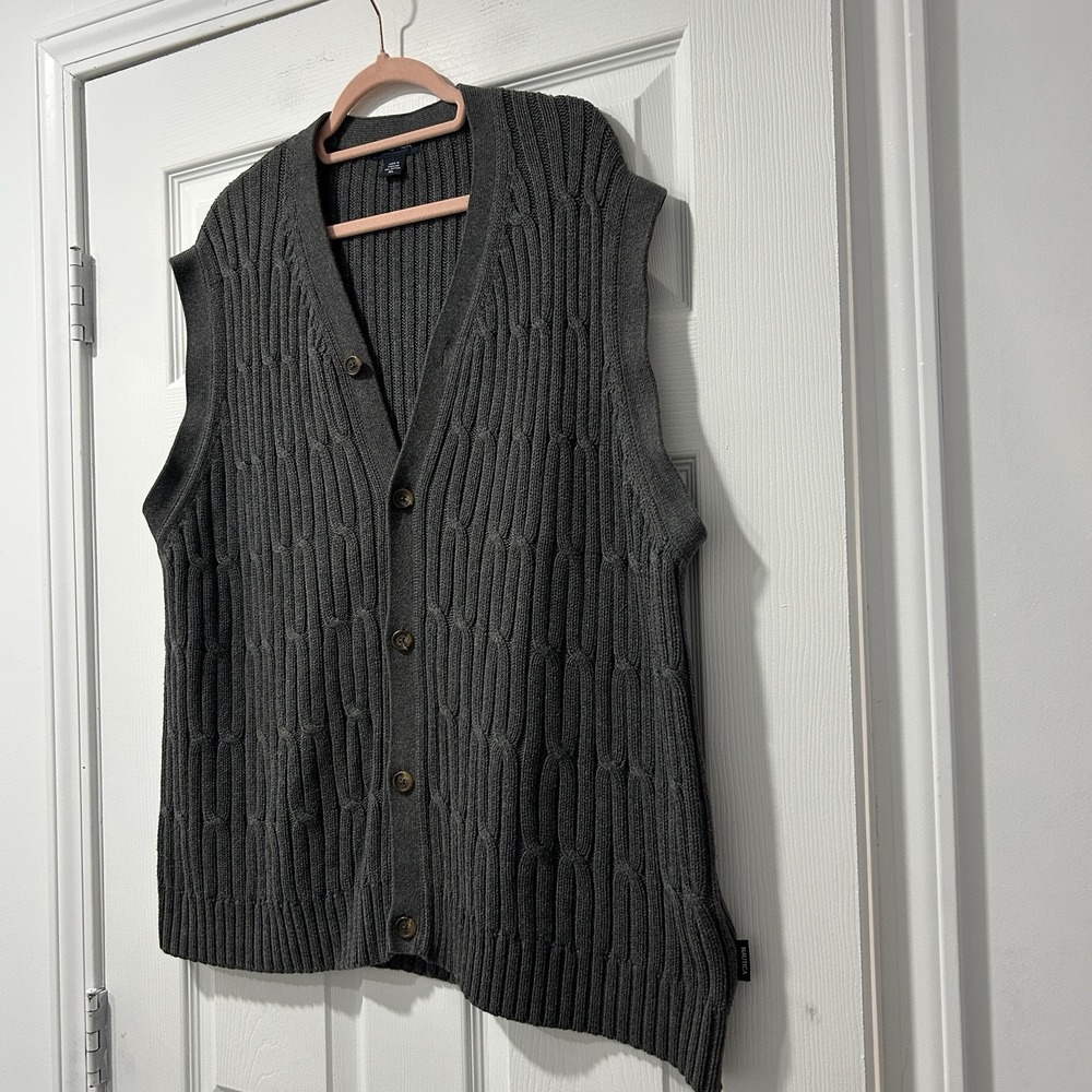 Nautica Men's Button-Up Sweater Vest Size XL Gray Knit 100% Cotton Grandpa Core - Picture 2 of 8
